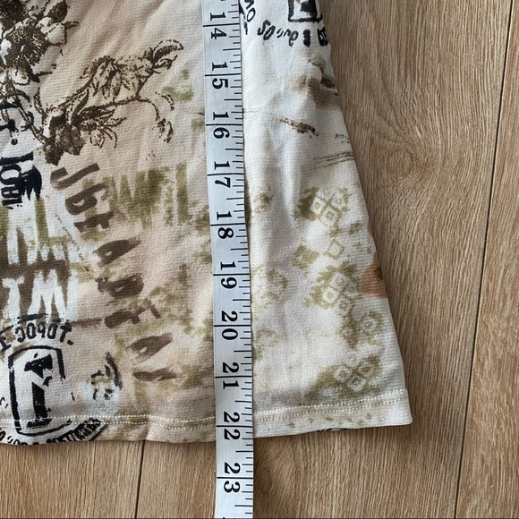 Laura Studio Neutral Print Nylon Shirt - Picture 5 of 6